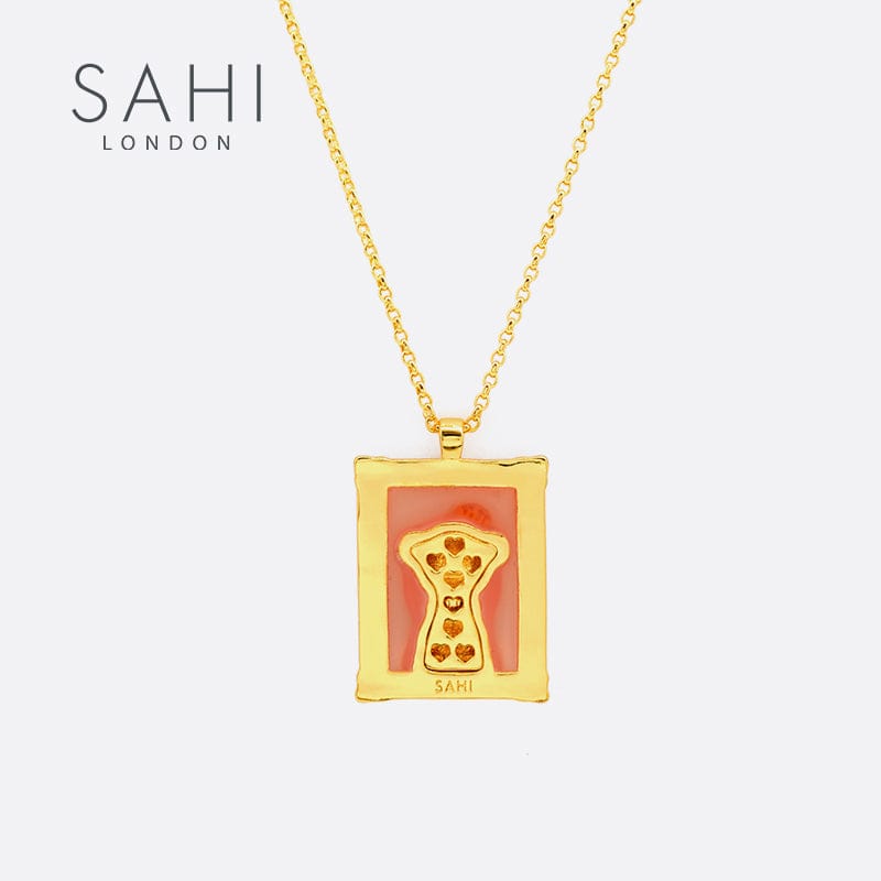 Sahi Camellia Bear Sweater Chain Necklace
