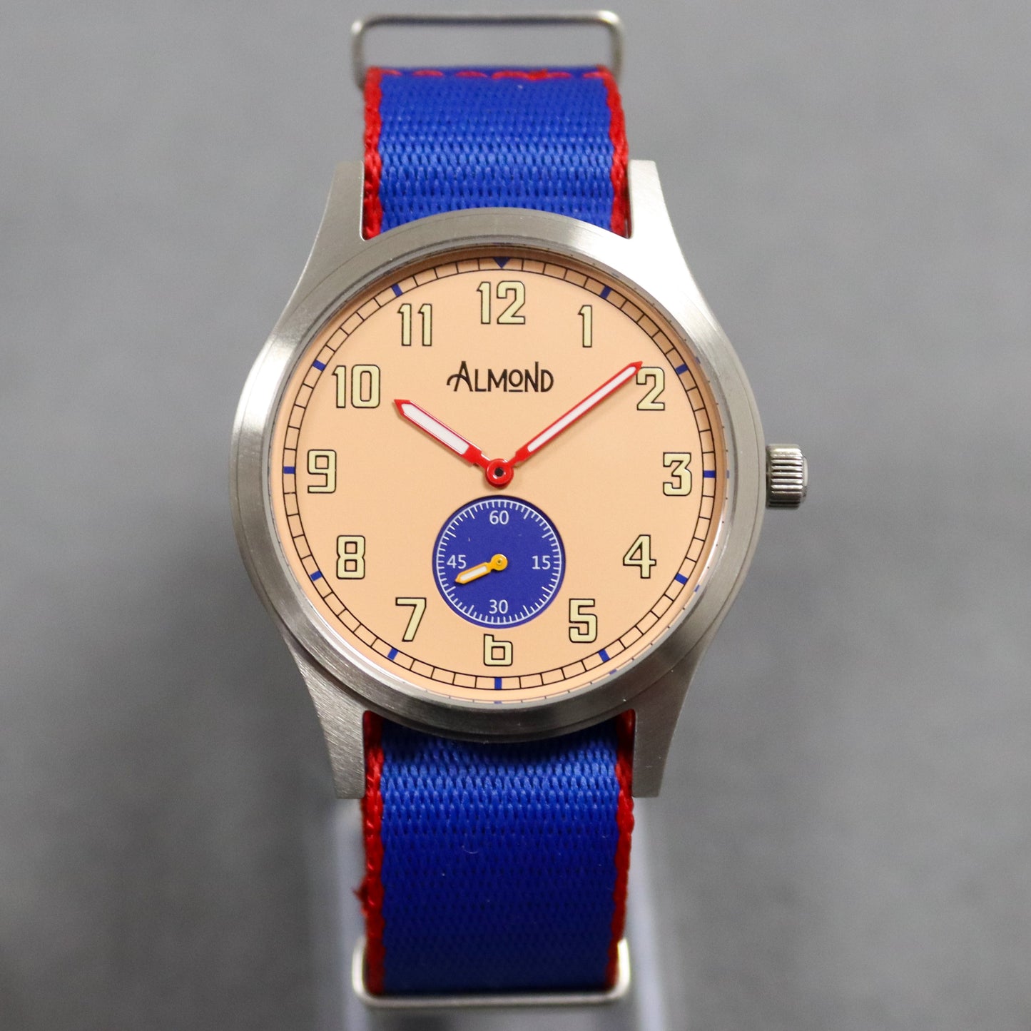 Almond Rifleman Field - Quartz
