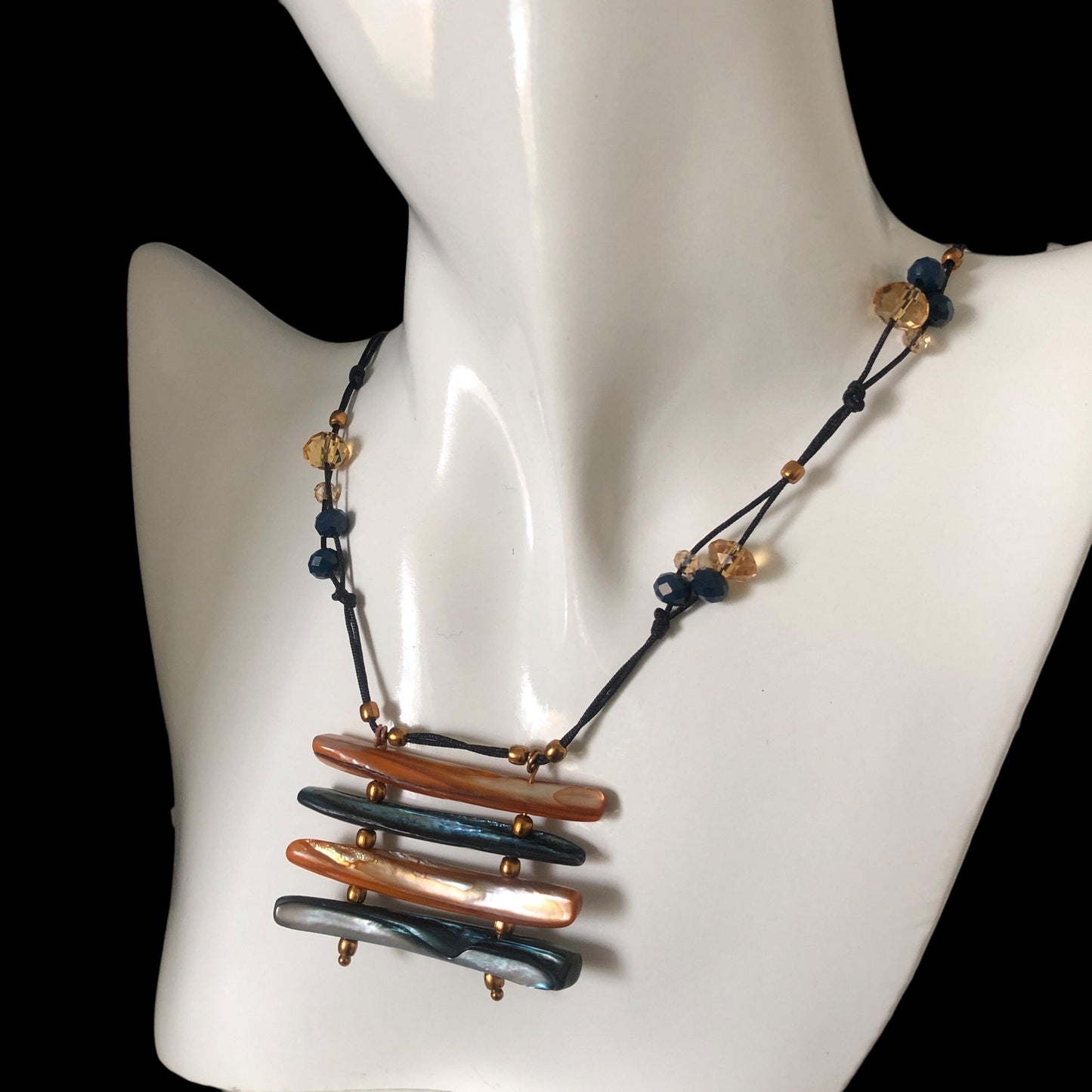 Mother of Pearl and Crystals Beaded Necklace